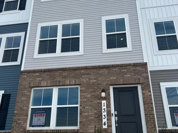 1334 Cedar Valley Rd, Ranson, WV 25438