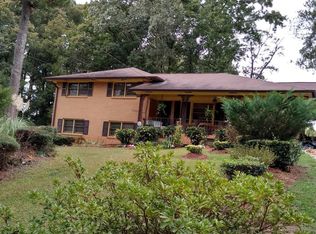6109 Navaho Trl, Morrow, GA 30260