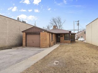7827 W Burleigh St, Milwaukee, WI 53222