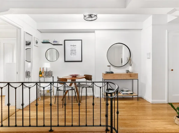 200 West 20th Street 714 image 3 of 5