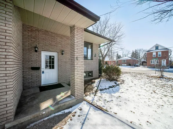 60 Albert St S, Kawartha Lakes, ON K9V 3H1
