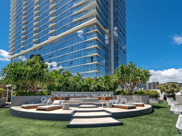 888 Kapiolani Blvd #3009, Honolulu, HI 96813