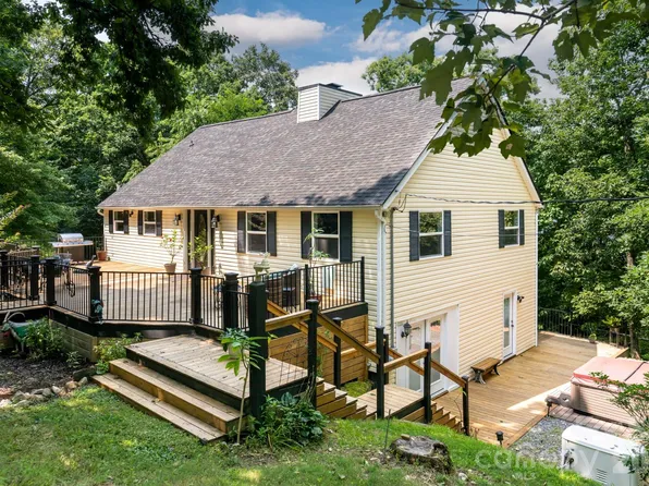 219 Echo Mountain View Rd, Fairview, NC 28730