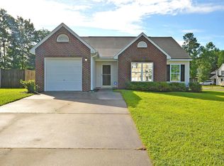 128 Old Tree Rd, Goose Creek, SC 29445