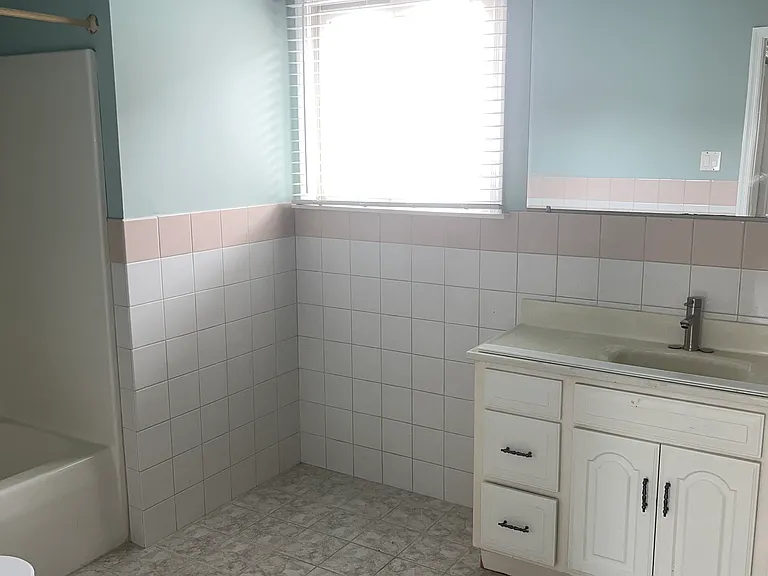 11 Reese Ave #C — Photo 22