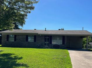 4905 Lawndale Dr, Texarkana, AR 71854