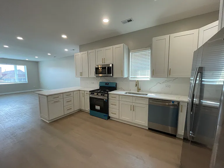 3600 W 26th St #3 — Photo 1
