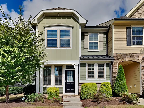1812 Shady Oaks Dr, Wendell, NC 27591