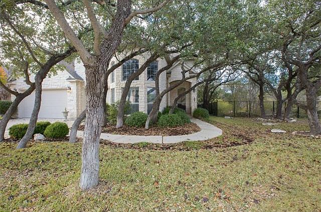 1st image of 2711 Gholson Dr