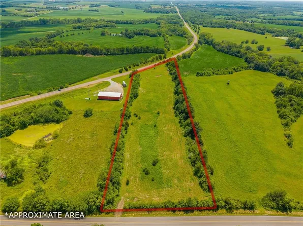 P Hwy SW, Clarksdale, MO 64430