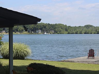 130 Maple Ave Cassadaga Ny 14718 Zillow