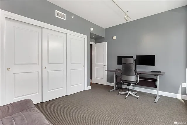 2nd Bedroom - walls are no longer gray