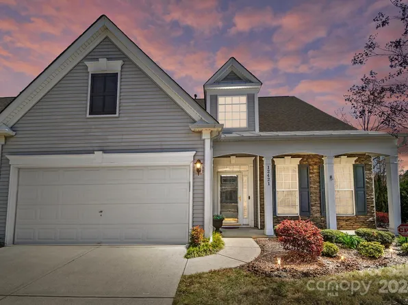12421 Bobhouse Dr, Charlotte, NC 28277