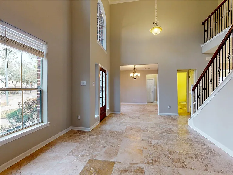 20802 Newbury Park Dr — Photo 7