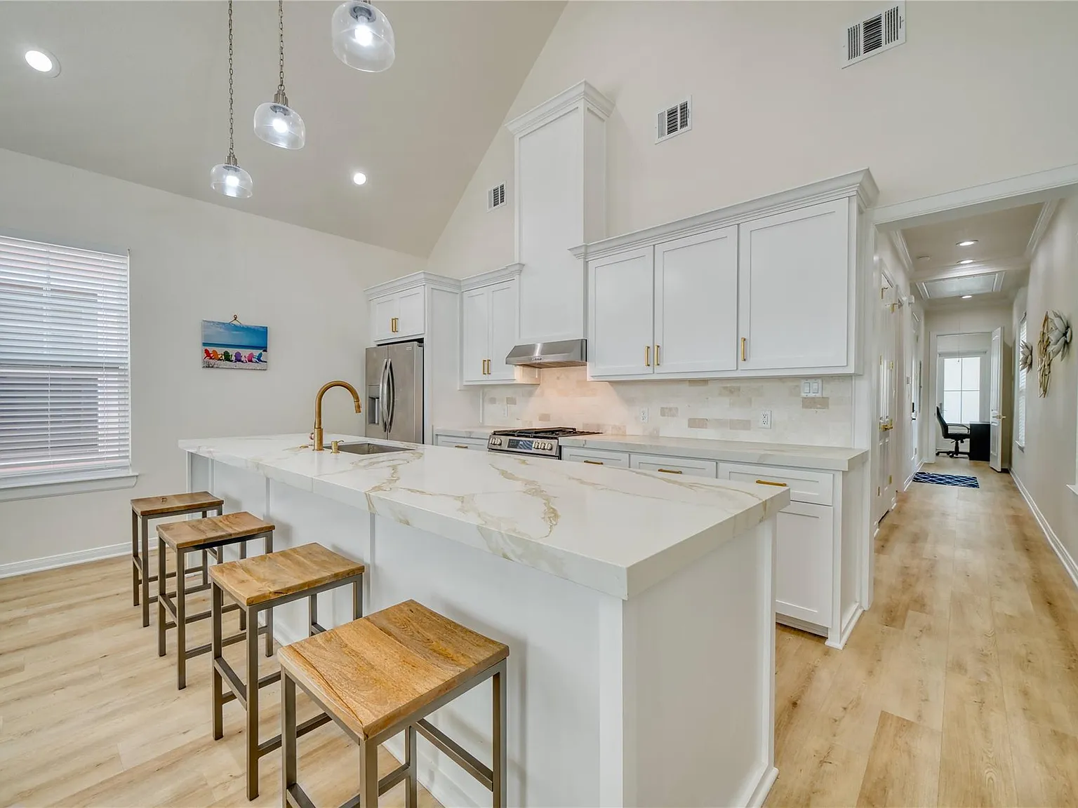 2 bed, 2.0 bath, 1170 sqft, $2,650 — Photo 3