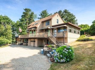 22 Little Neck Rd, Ipswich, MA 01938