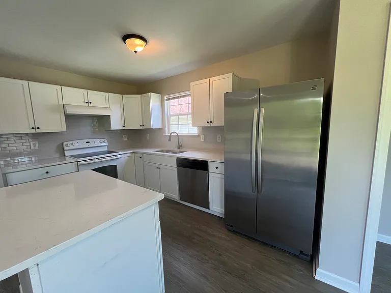 2812 Hydes Ferry Rd — Photo 15