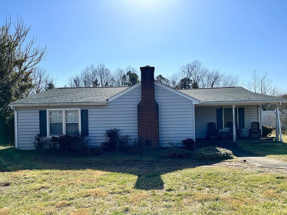 1st image of 55 Greystone Dr