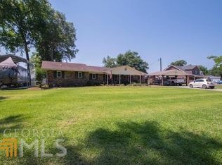 5742 Harrietts Bluff Rd, Woodbine, GA 31569