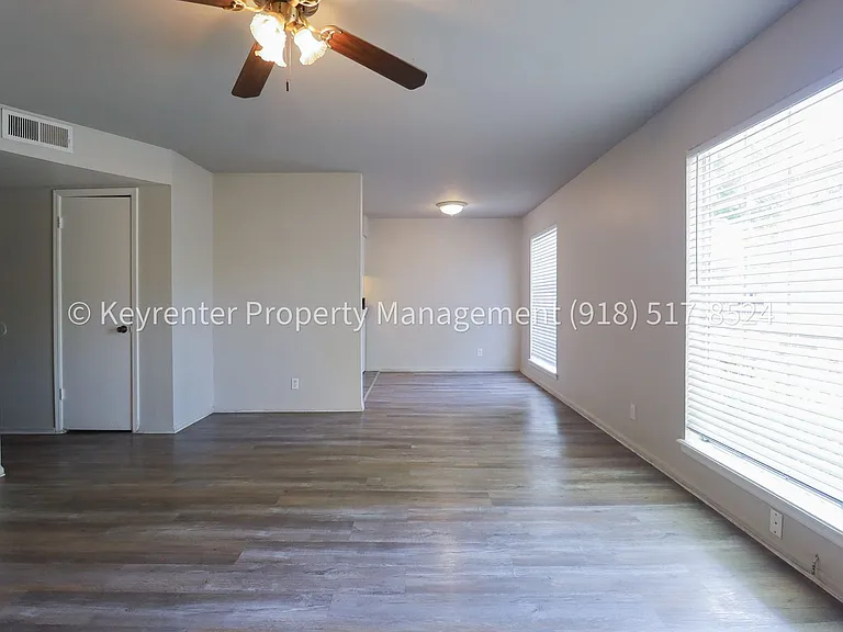 4318 E 67th St #571 — Photo 20