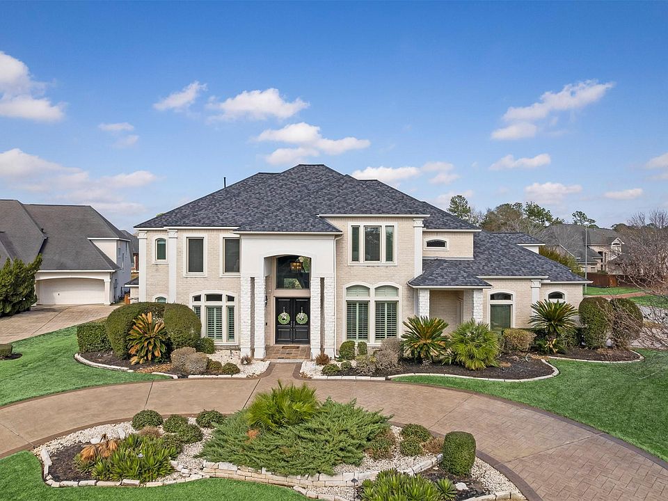 1st image of 15302 Shady Pecan Ct