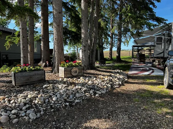 10032 Township Road 422 #128B, Ponoka County, AB T0C 2J0