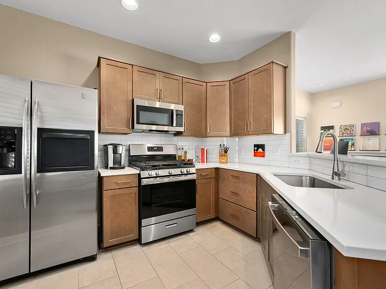 2905 Saville Loop — Photo 13