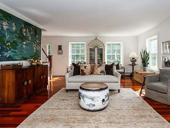 2nd image of 20 Babbidge Road