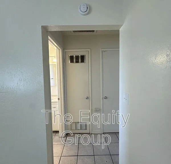 2100 North Ave #C — Photo 5