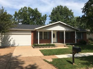 723 Shallowcreek Vw, Ballwin, MO