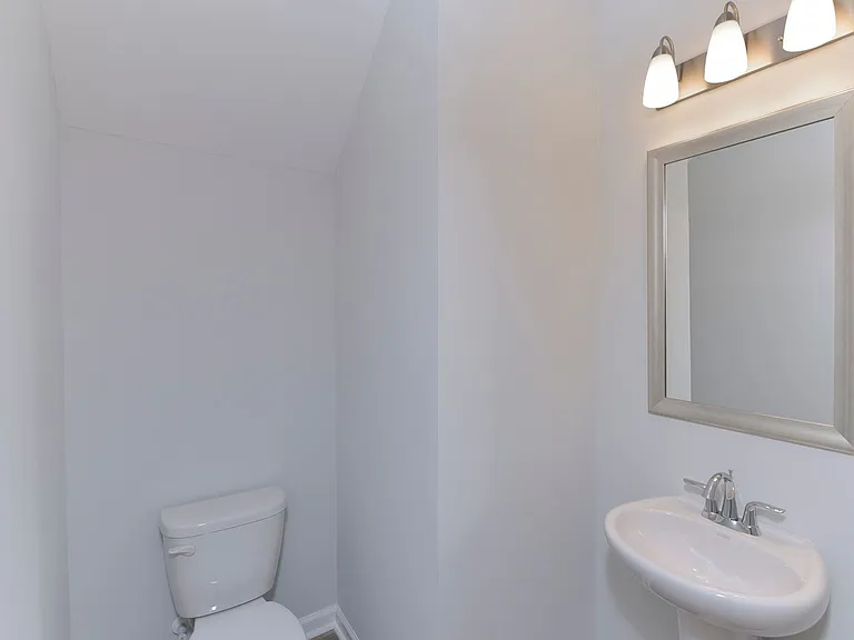 185 Northwood St — Photo 9