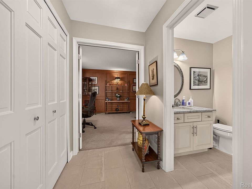 3705 Summit Ridge Dr, photo 8