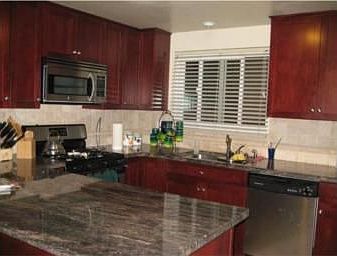 3rd image of 485 Rockford Dr