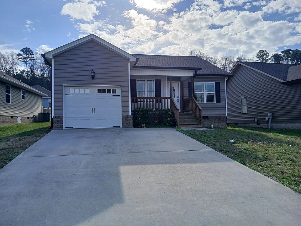1st image of 1703 Southern Heights Cir SE