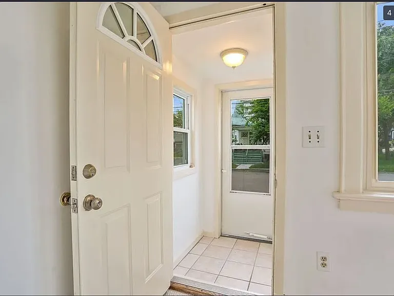 103 Grant St #103 — Photo 13