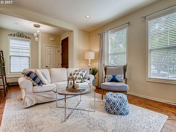 5th image of 12016 SW Lausanne St