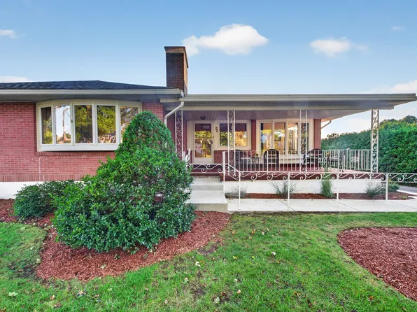 22 Lodge St, Worcester, MA 01604
