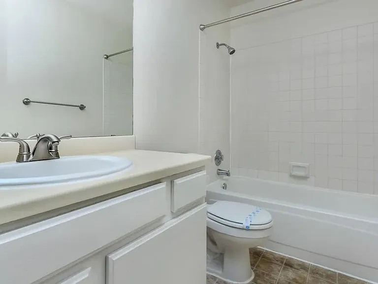 Beechwood Apartment Homes — Photo 55