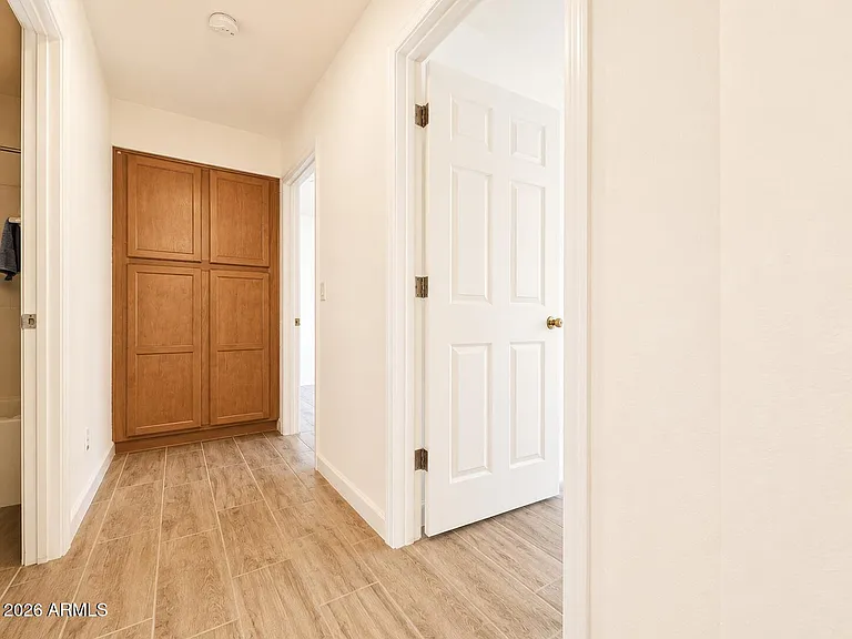 5256 W Pleasant Ln — Photo 13