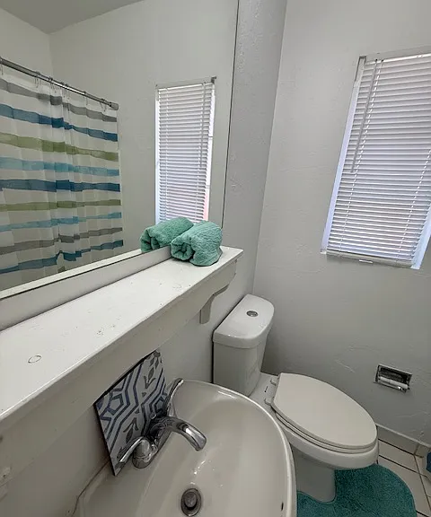 7235 N 55th Ave — Photo 17