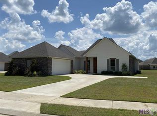 22871 Hazard Dr, Zachary, LA 70791