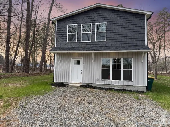 233 Pecan Dr, Oakboro, NC 28129