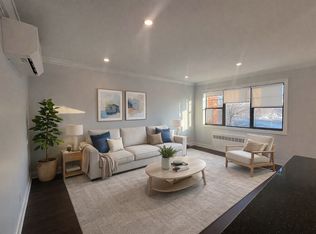 16069 21st Rd #3, Whitestone, NY 11357