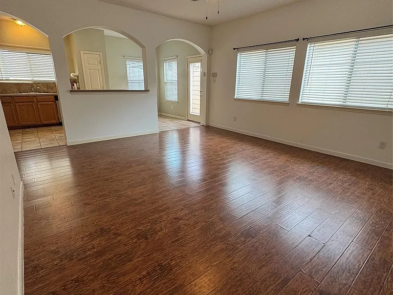 20507 Providence Point Dr — Photo 25