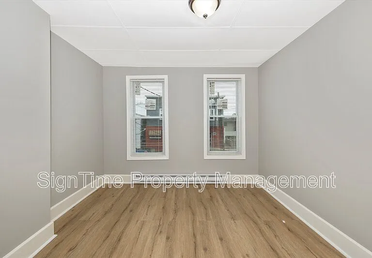 114 N Conococheague St — Photo 15