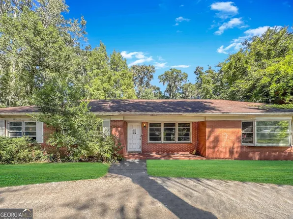 1918 E 63rd St, Savannah, GA 31404