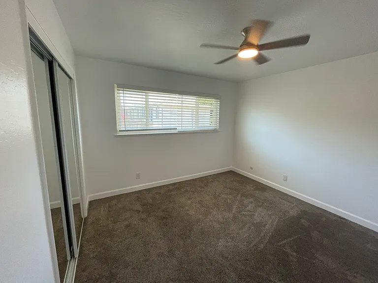 1305 W Campbell Ave #2 — Photo 7
