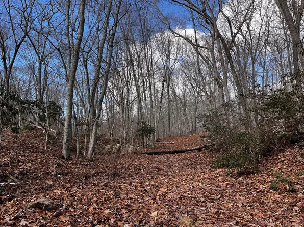 43-2 Saunders Hollow Road, Old Lyme, CT 06371