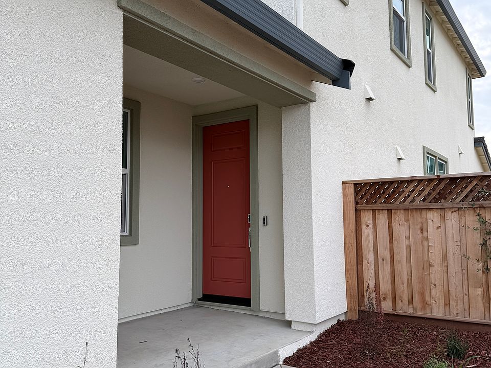 1st image of 1467 N Girardi Dr