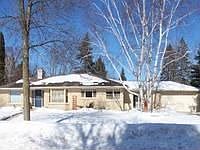 1st image of 738 Highlandview Dr